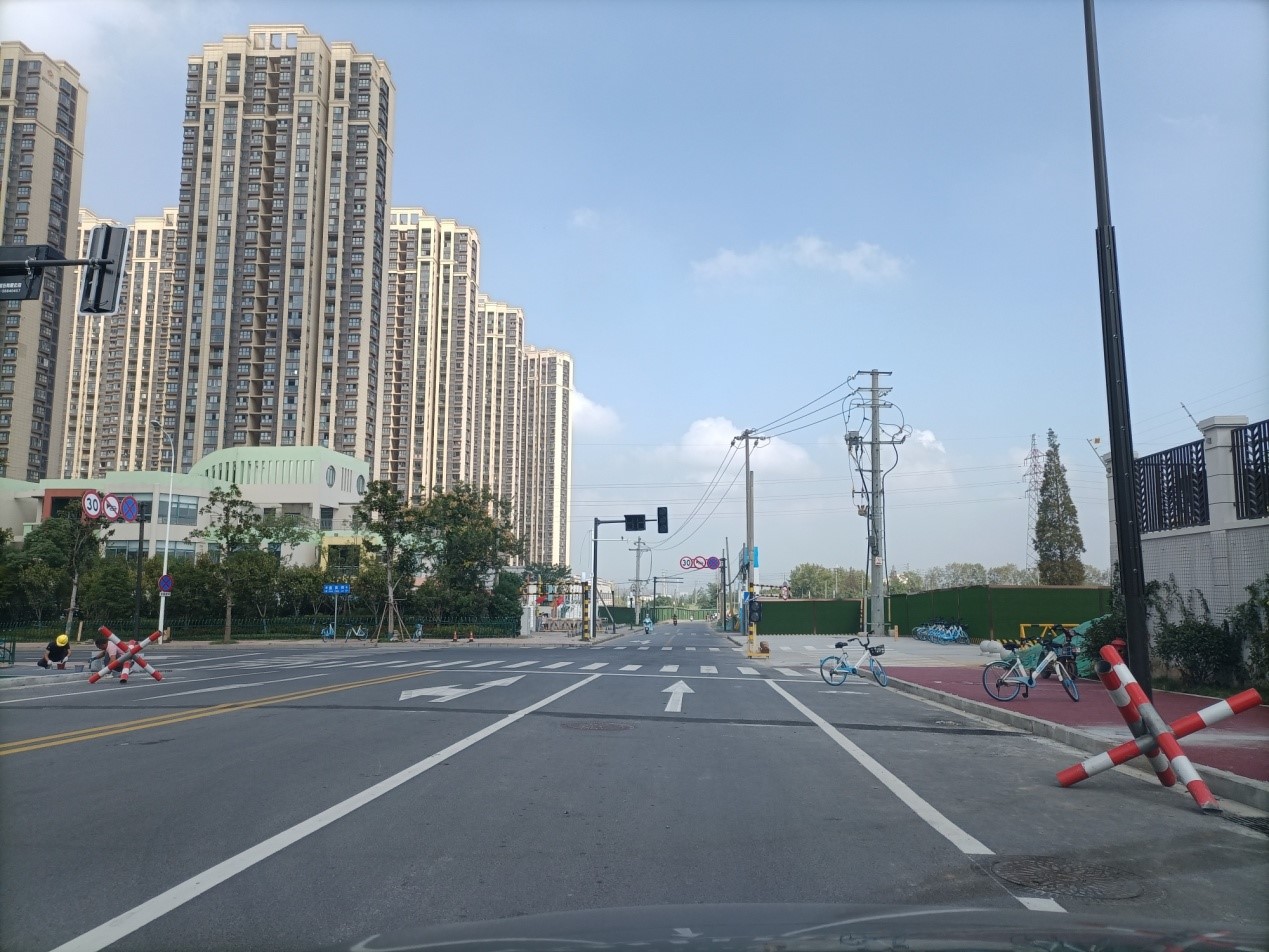 又一条断头路，，，，通车！