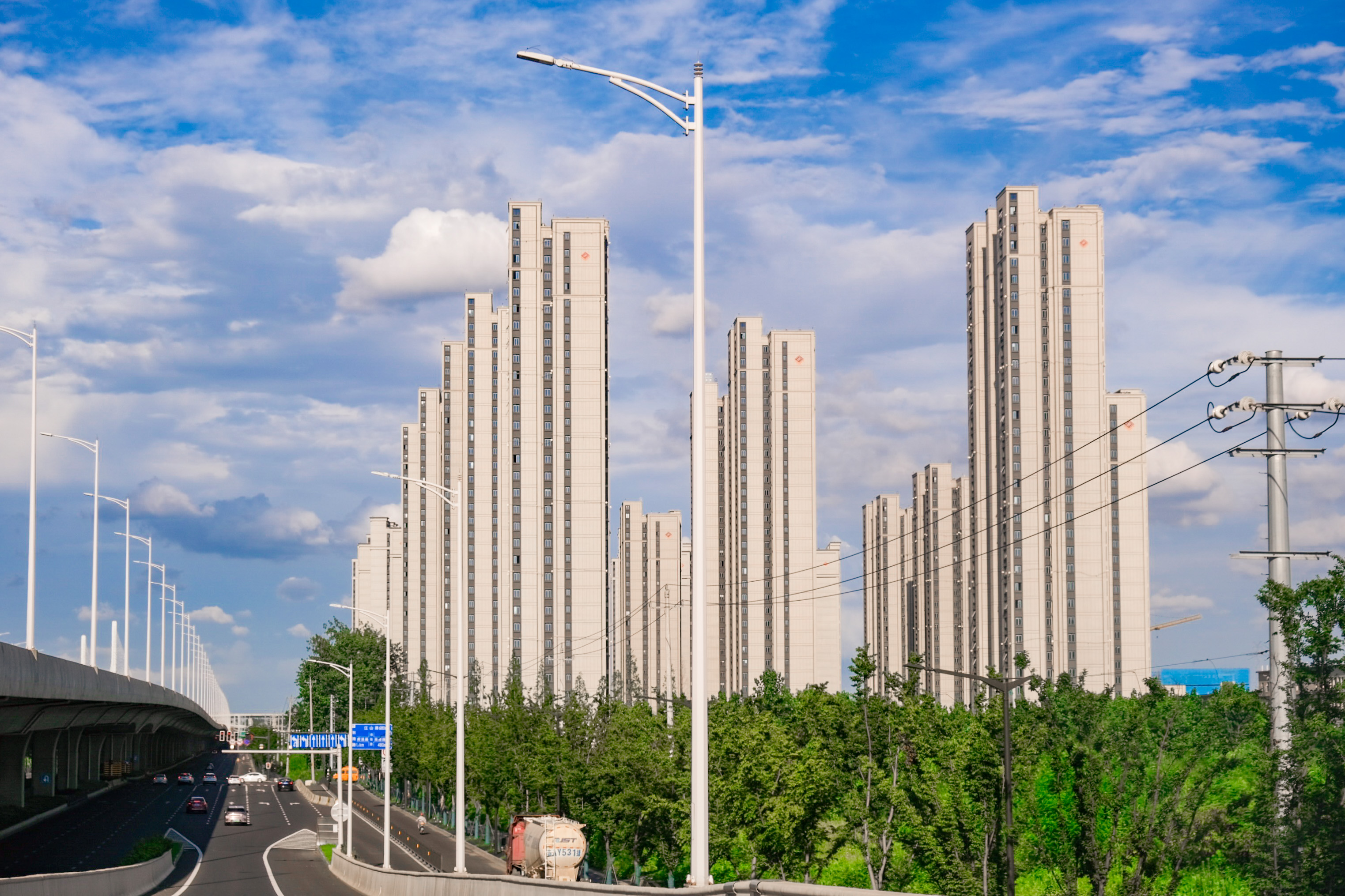 台风过境，，，，，，，这一大波民生项目be like（图说包管房）