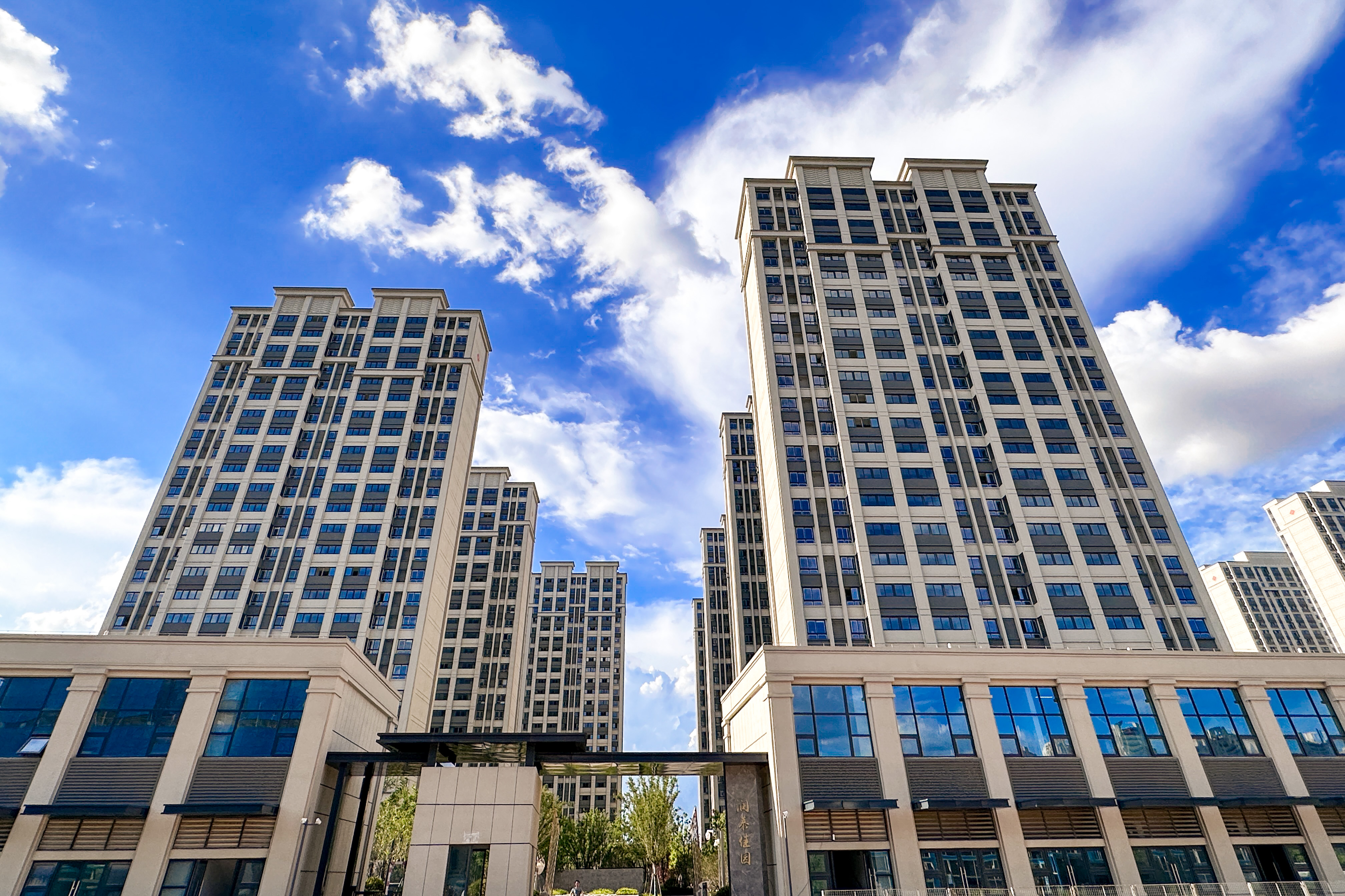 台风过境，，，，，，，这一大波民生项目be like（图说包管房）