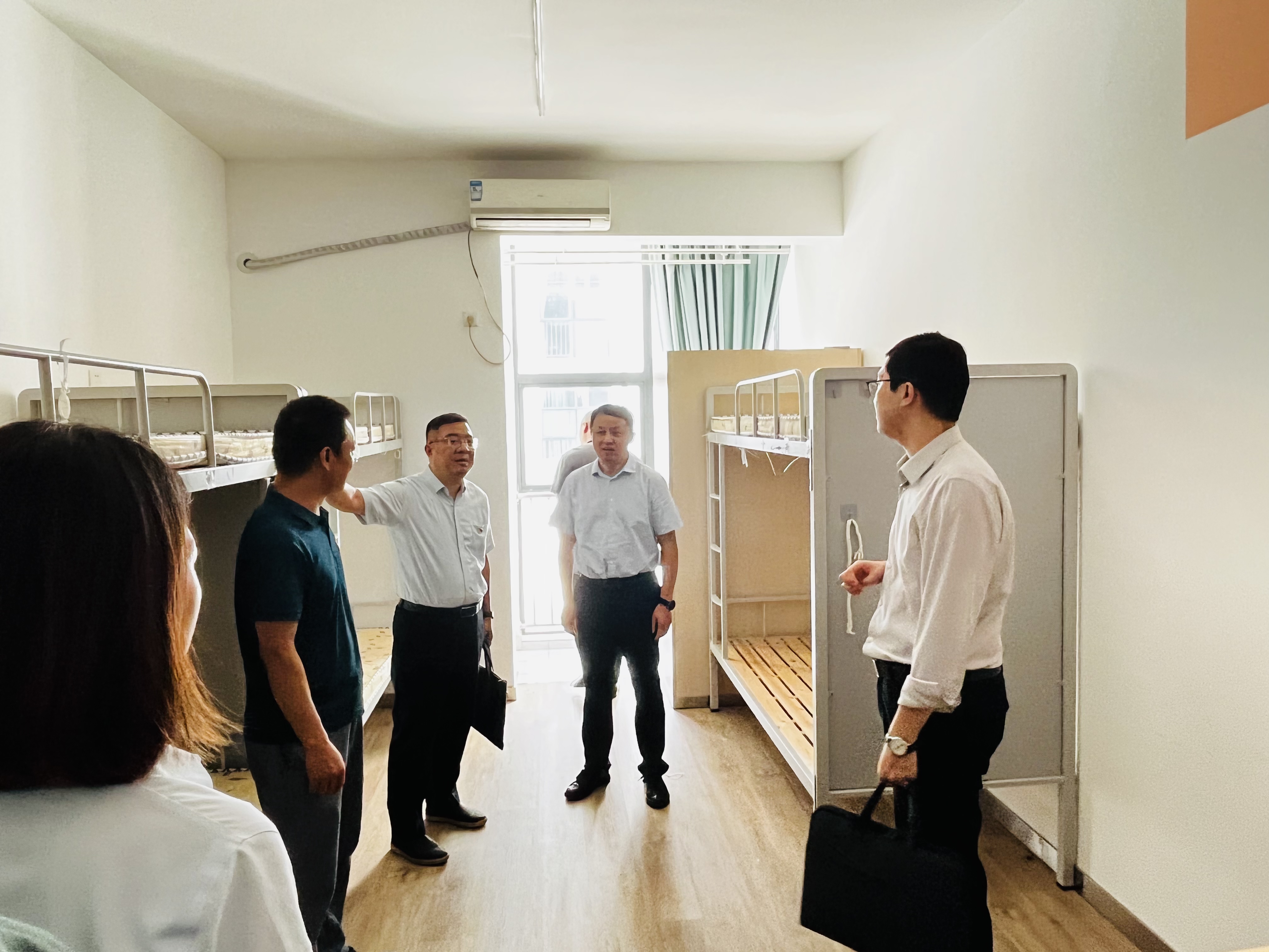 新区宜居  未来已来 —yl6809永利集团开展联合主题党建共建活动