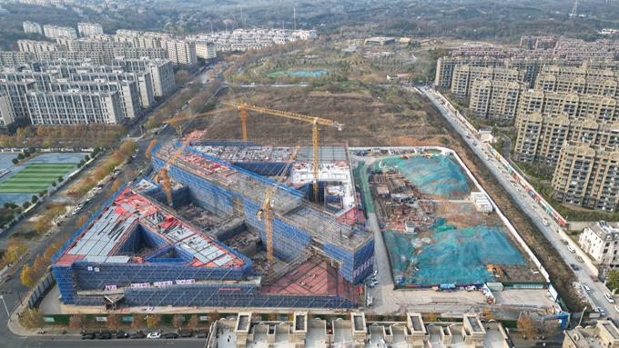 南京市第一中学江北新区分校胡桥路校区